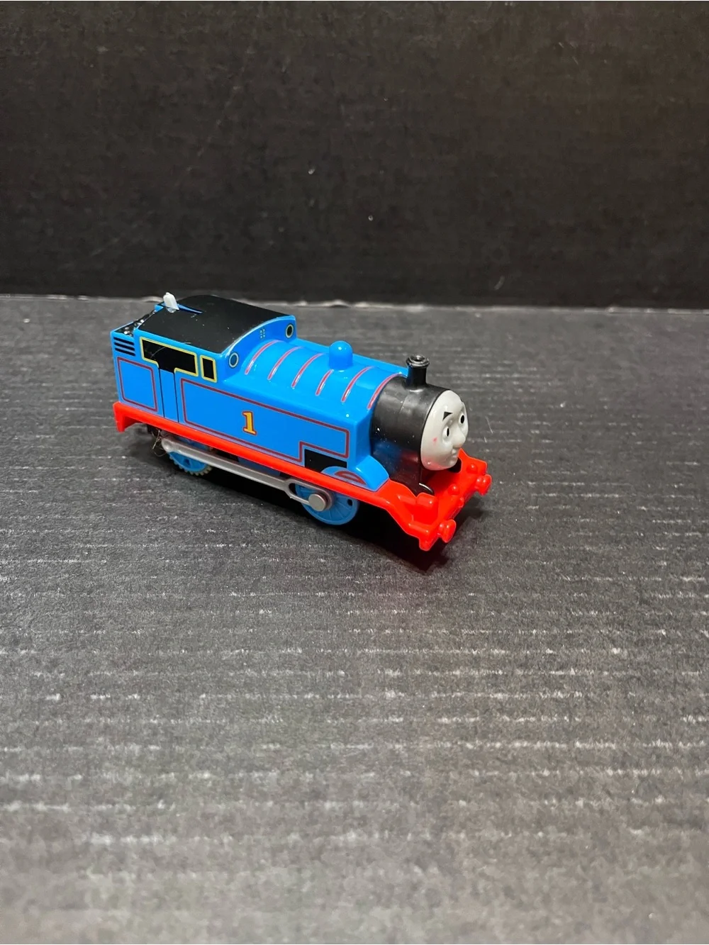 2 troublesome trucks and  thomas the tank engine trackmaster engine tested works
